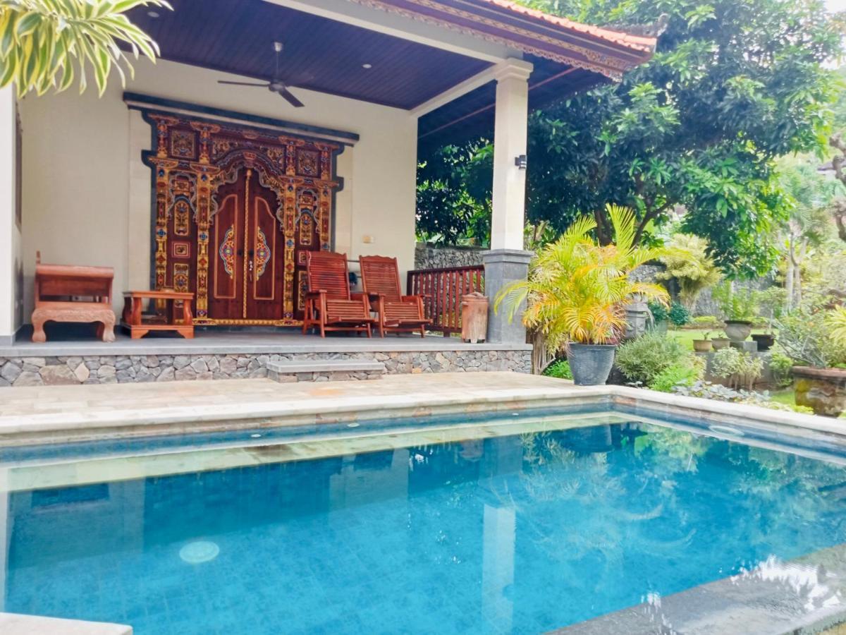 Di Abian Villas アメッド エクステリア 写真